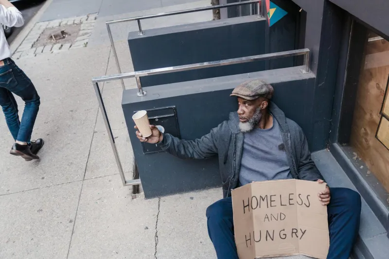 The Veteran Homelessness Scandal: How America Thanks Its Troops With a Tent on the Sidewalk